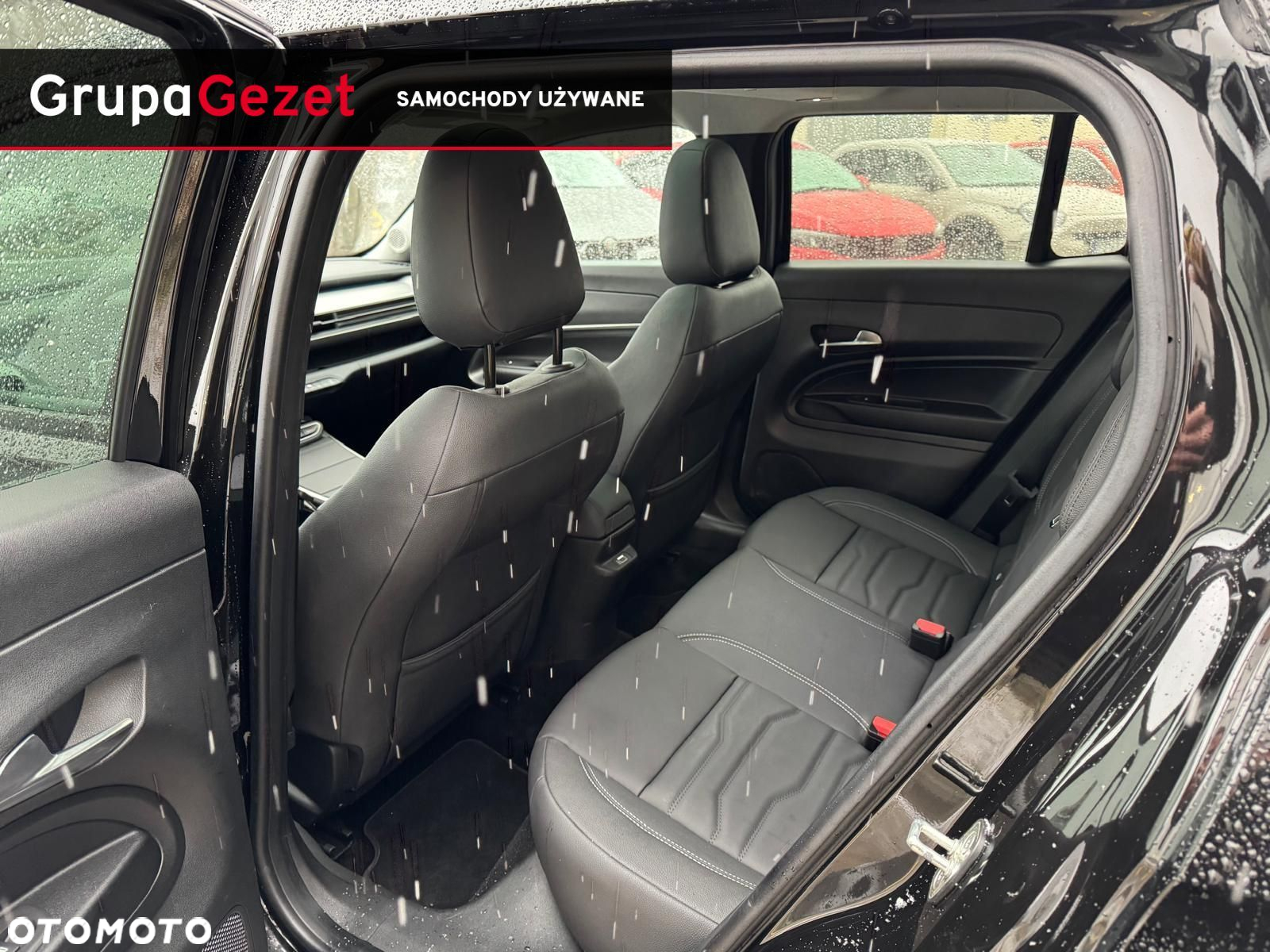 Jeep Avenger - 11