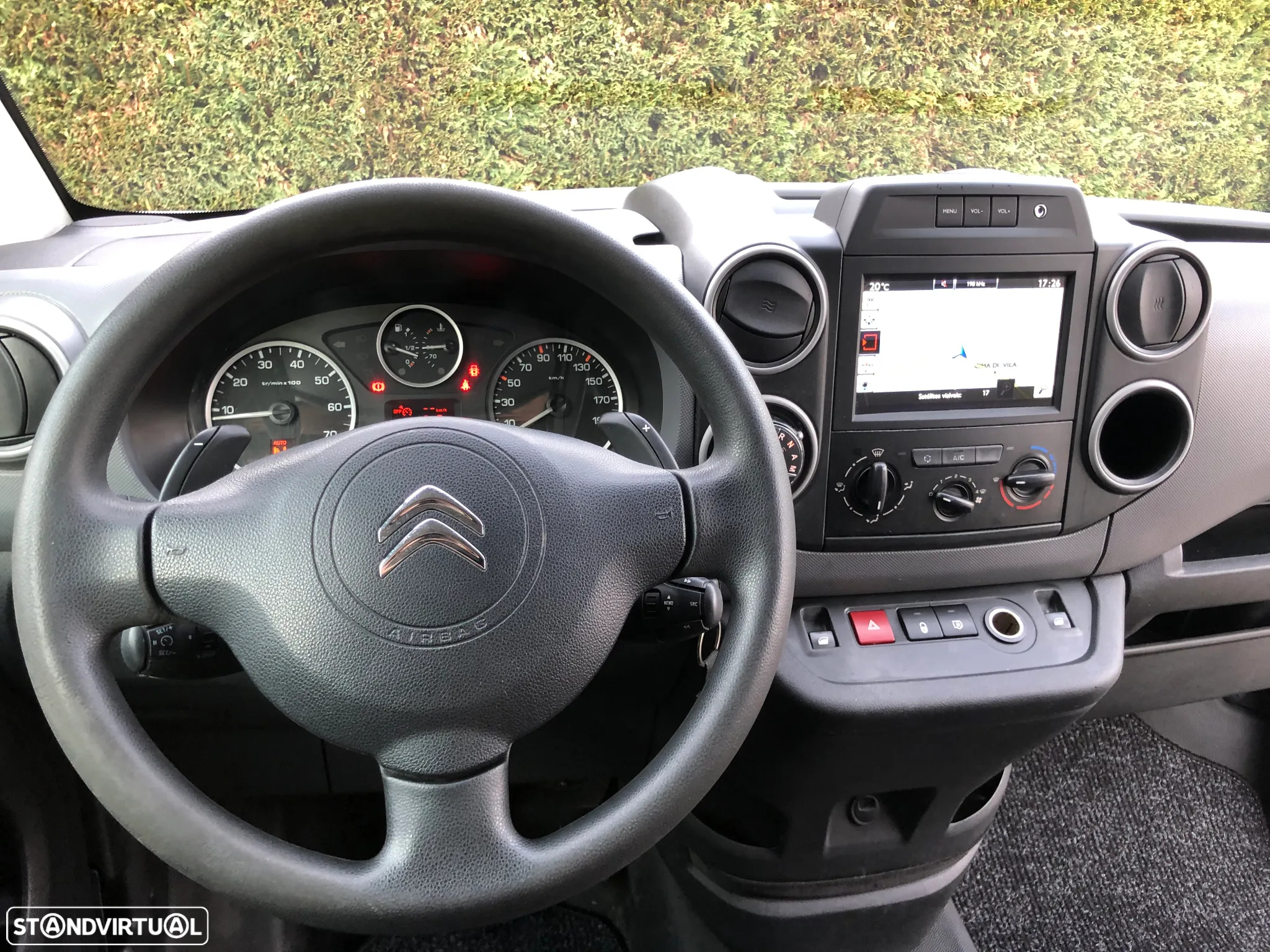 Citroën 1.6 HDI 100CV GPS Caixa automática IVA Dedutível - 10