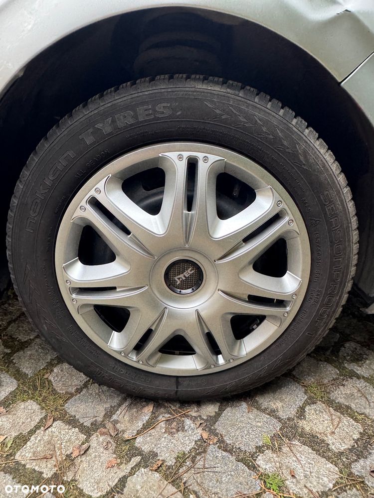 Peugeot 208 1.2 PureTech Access - 17