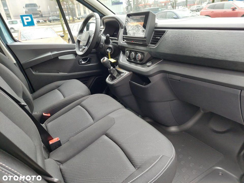 Renault Trafic - 11