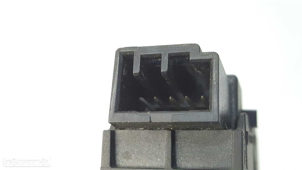 COMANDO DO ELEVADOR TRASEIRO DIREITO LAND ROVER FREELANDER (LR2) TD4 E - 3