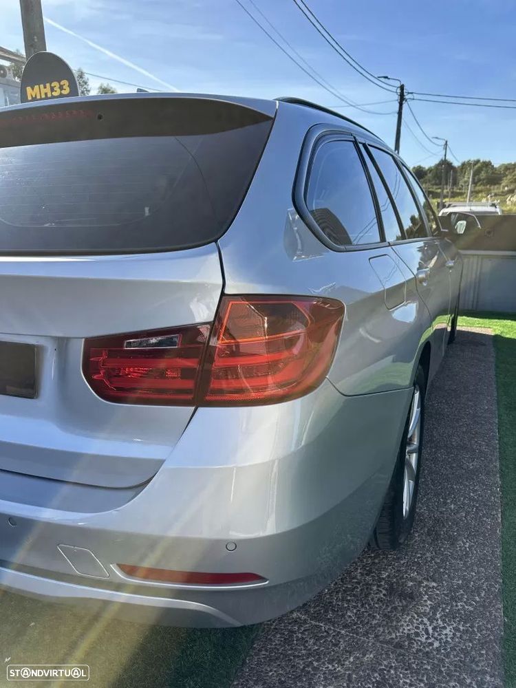 BMW 318 d Sport Line - 14