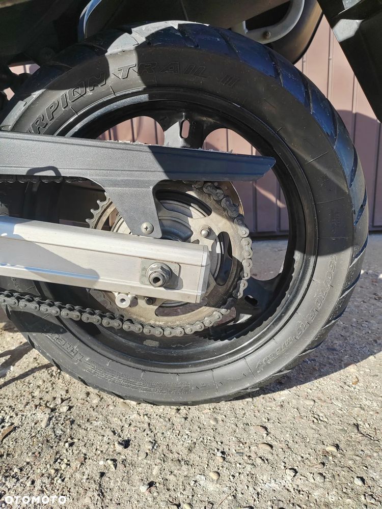 Suzuki V-STROM - 15