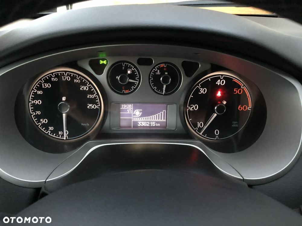 Lancia Delta 1.9 Multijet Twinturbo Executive - 10