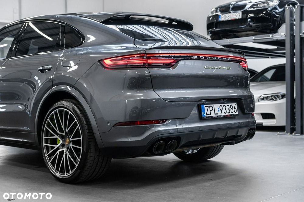 Porsche Cayenne - 20