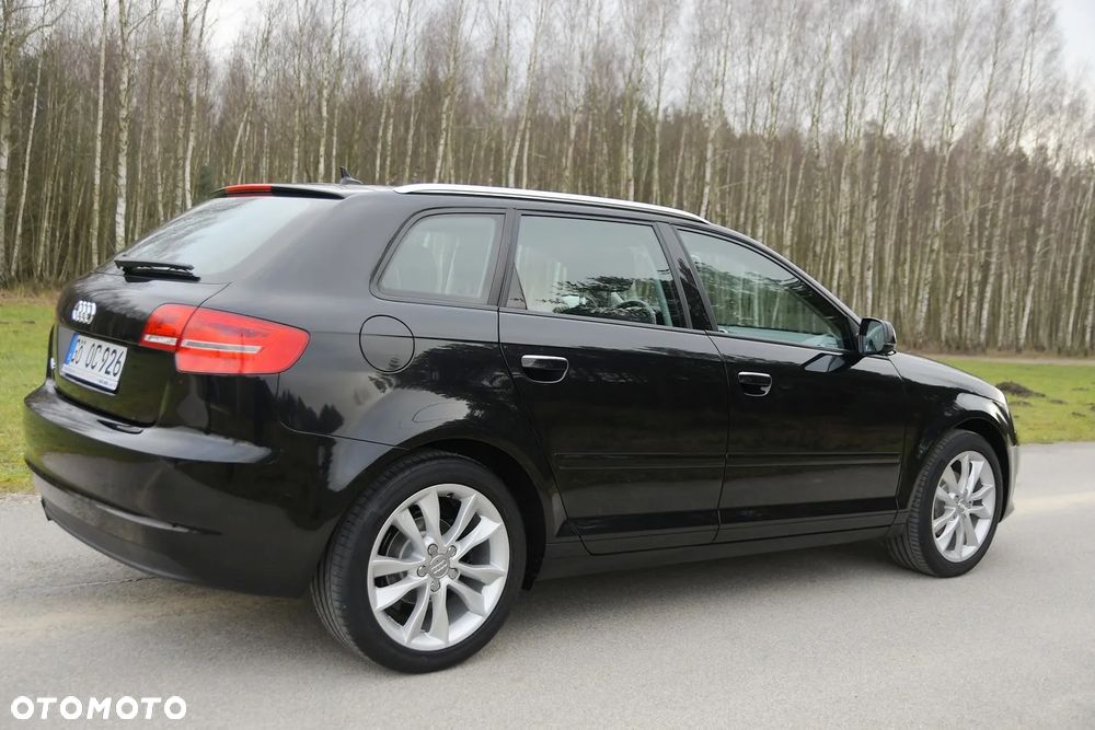Audi A3 Sportback - 9