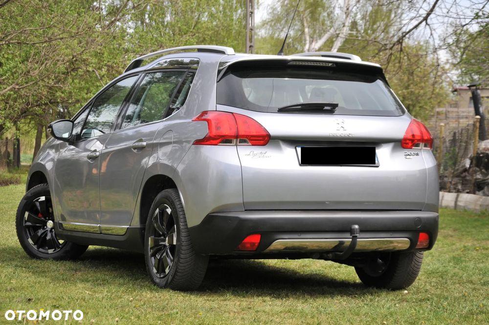 Peugeot 2008 - 10