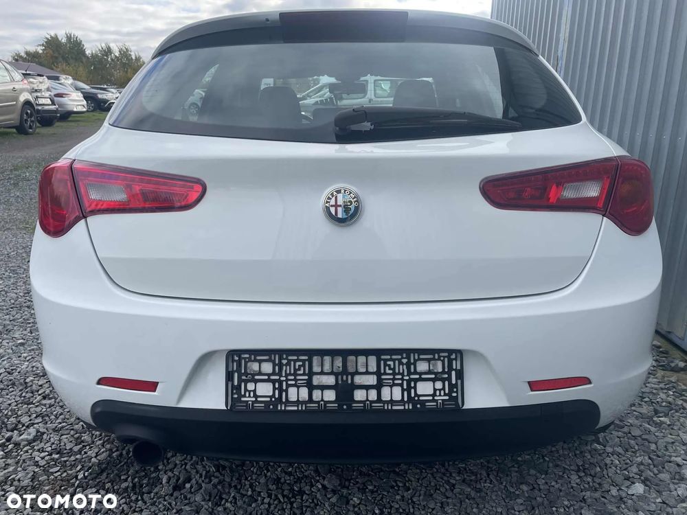 Alfa Romeo Giulietta - 7