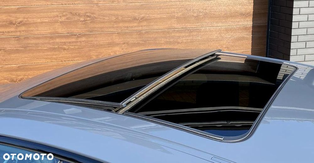 BMW Seria 2 220d xDrive M Sport sport - 23