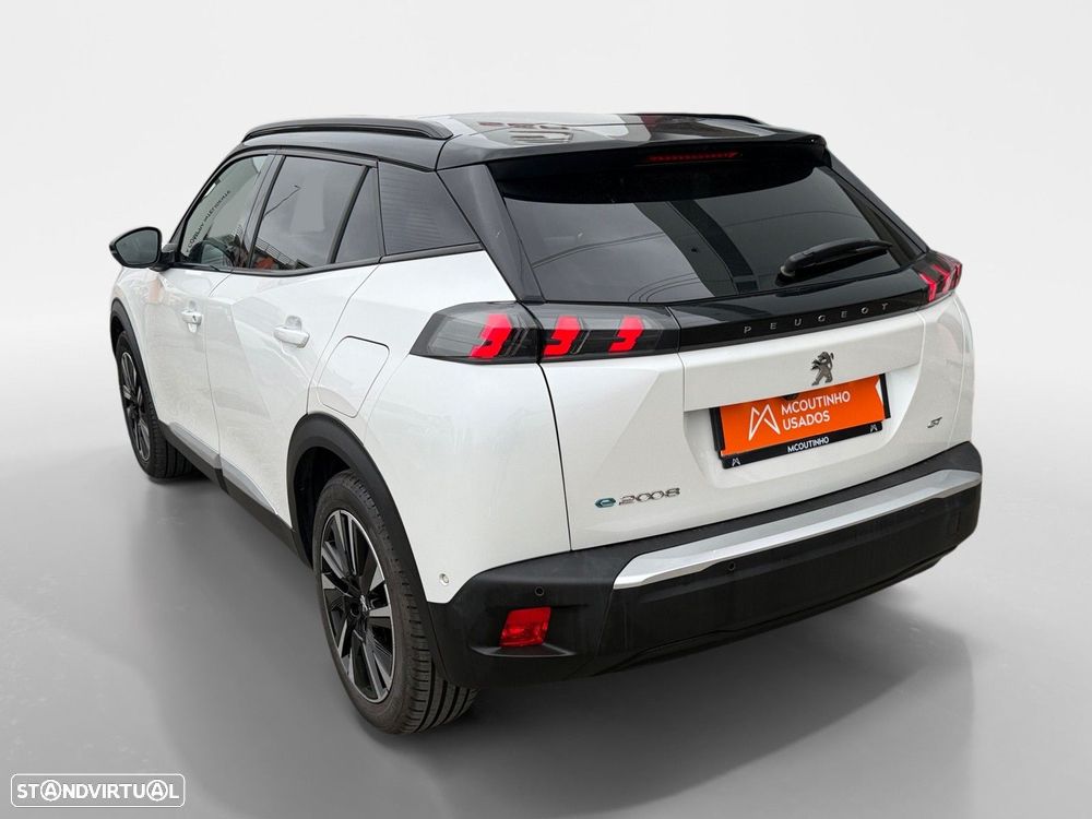 Peugeot e-2008 50 kWh GT Pack - 3