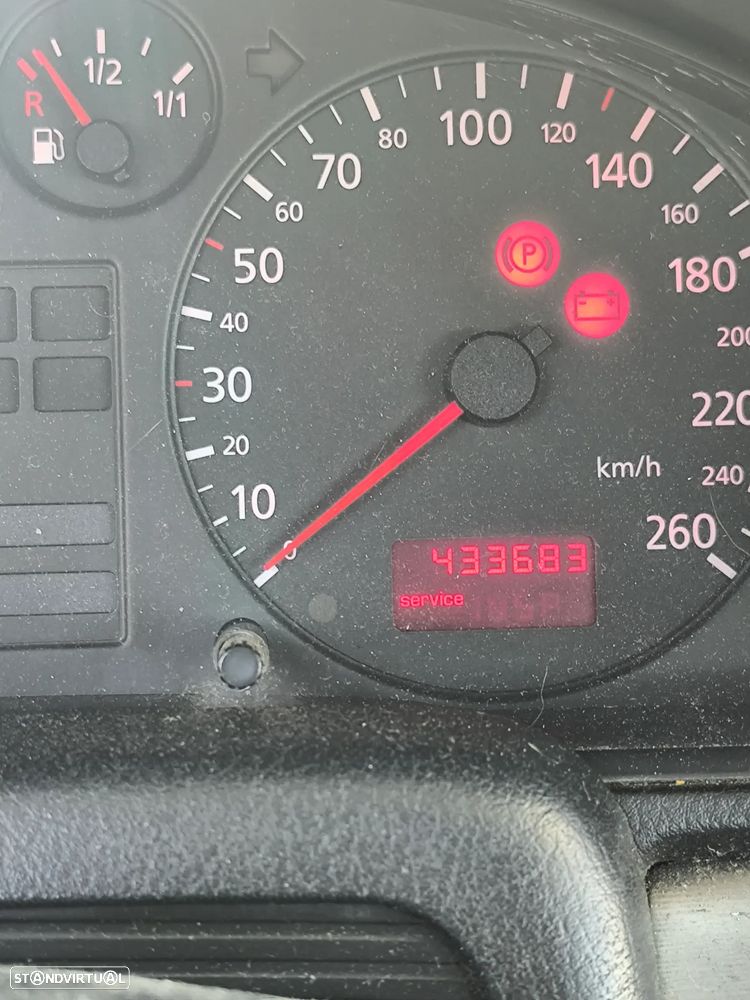 Audi A4 Avant 1.9 TDI Attraction - 7