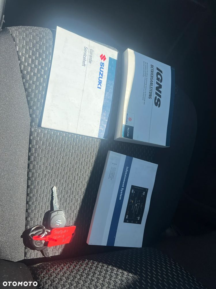 Suzuki Ignis 1.2 SHVS Premium CVT - 24
