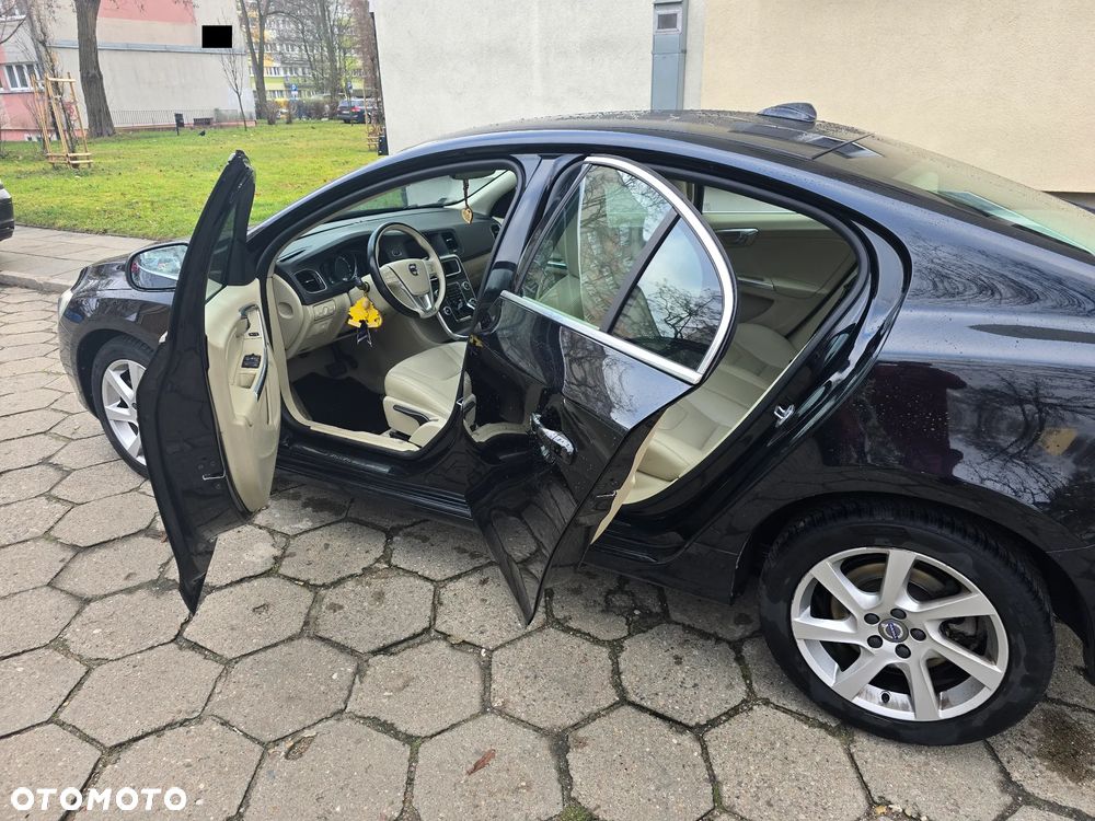 Volvo S60 D4 Drive-E Momentum - 13