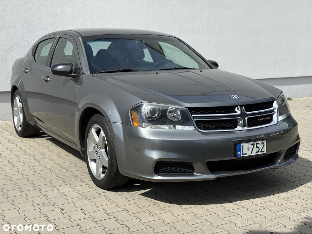 Dodge Avenger - 3