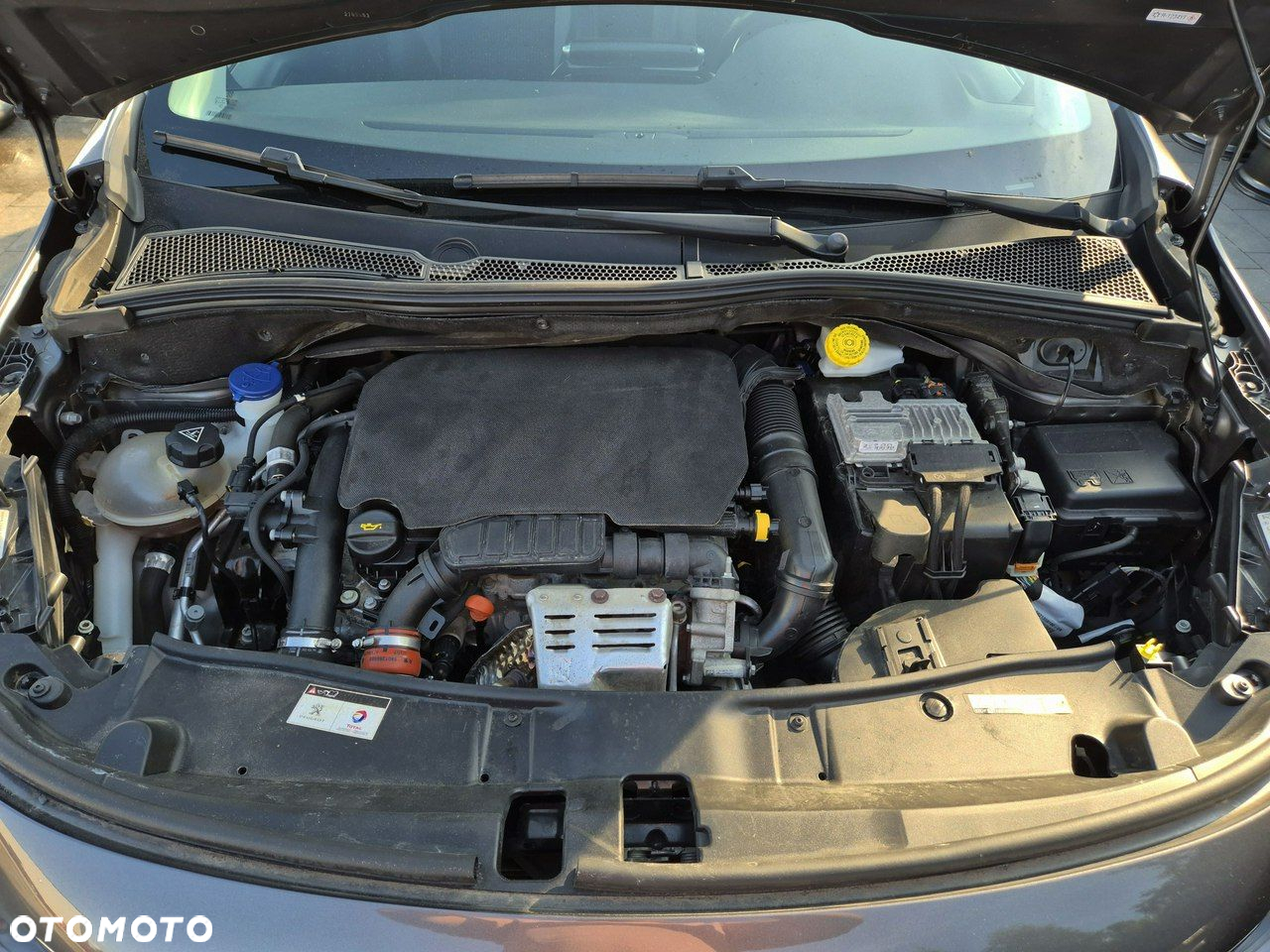 Peugeot 2008 - 10