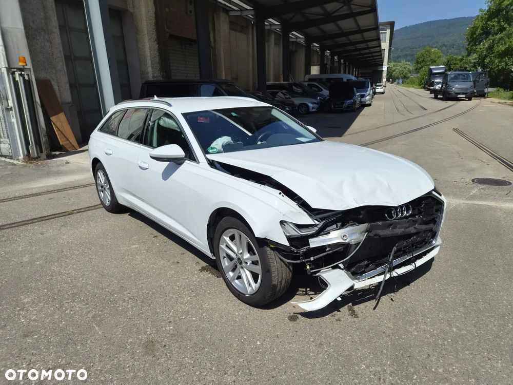 Audi A6 Avant 40 TDI quattro S tronic - 2