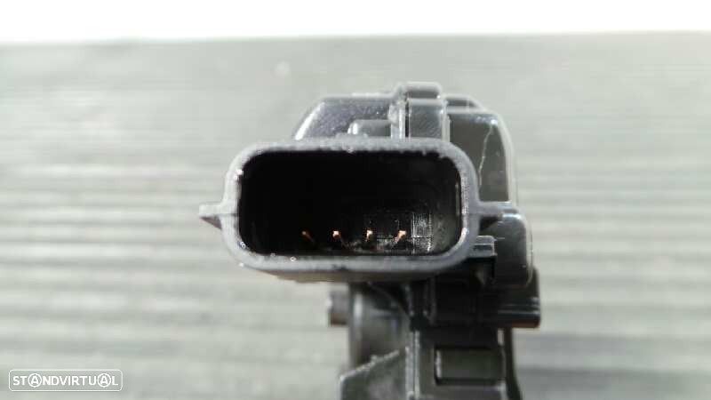 FECHADURA MALA / PORTA TRASEIRA RENAULT CAPTUR 2017 -905039428R - 2