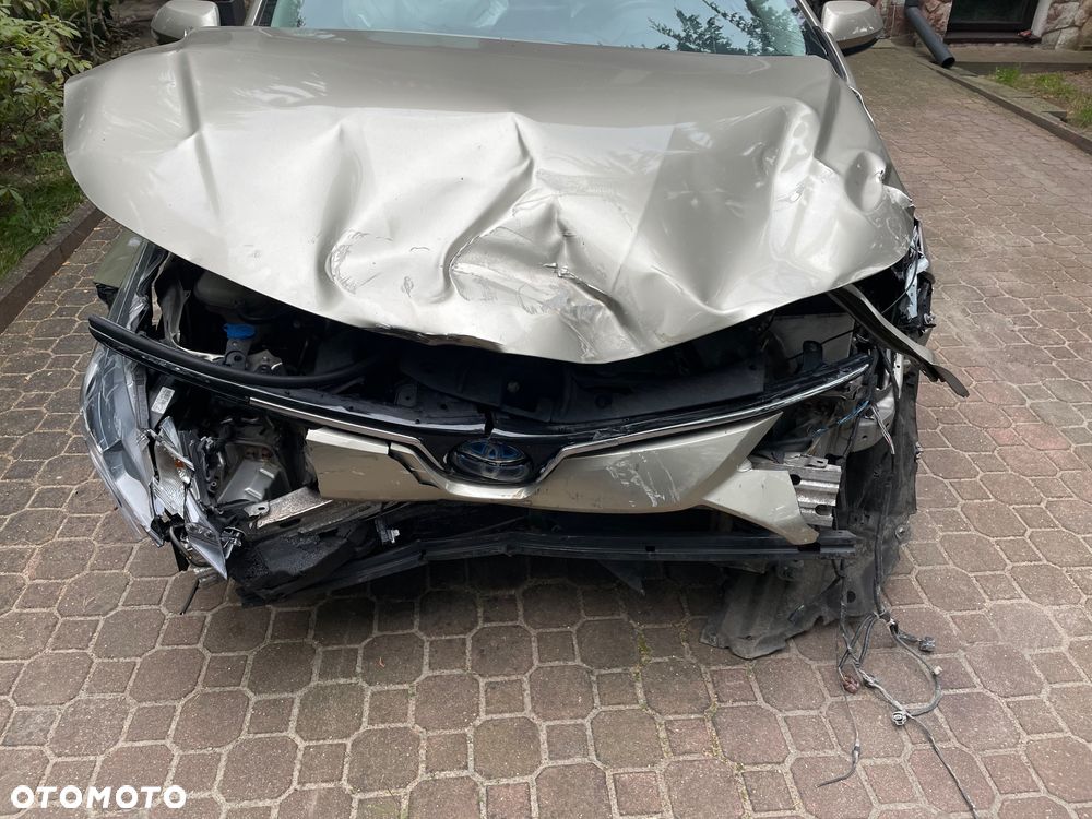 Toyota Corolla 1.8 Hybrid GPF Comfort - 3