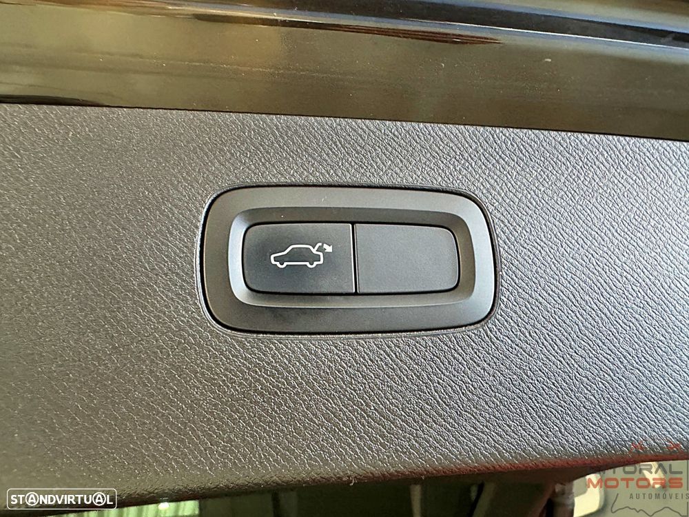 Volvo XC 90 2.0 D4 Momentum - 12