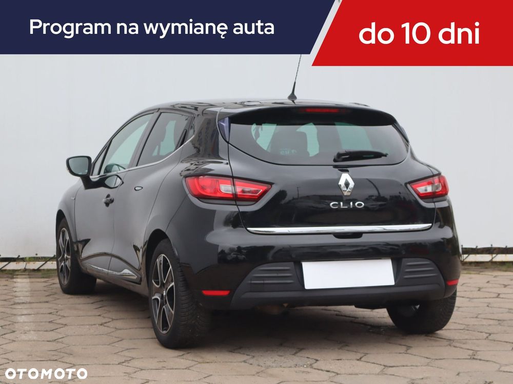 Renault Clio - 6