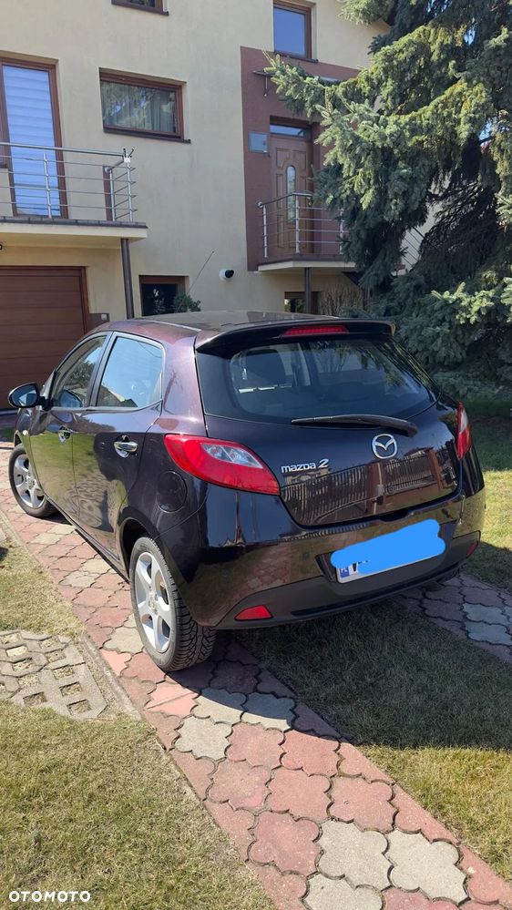 Mazda 2 - 3