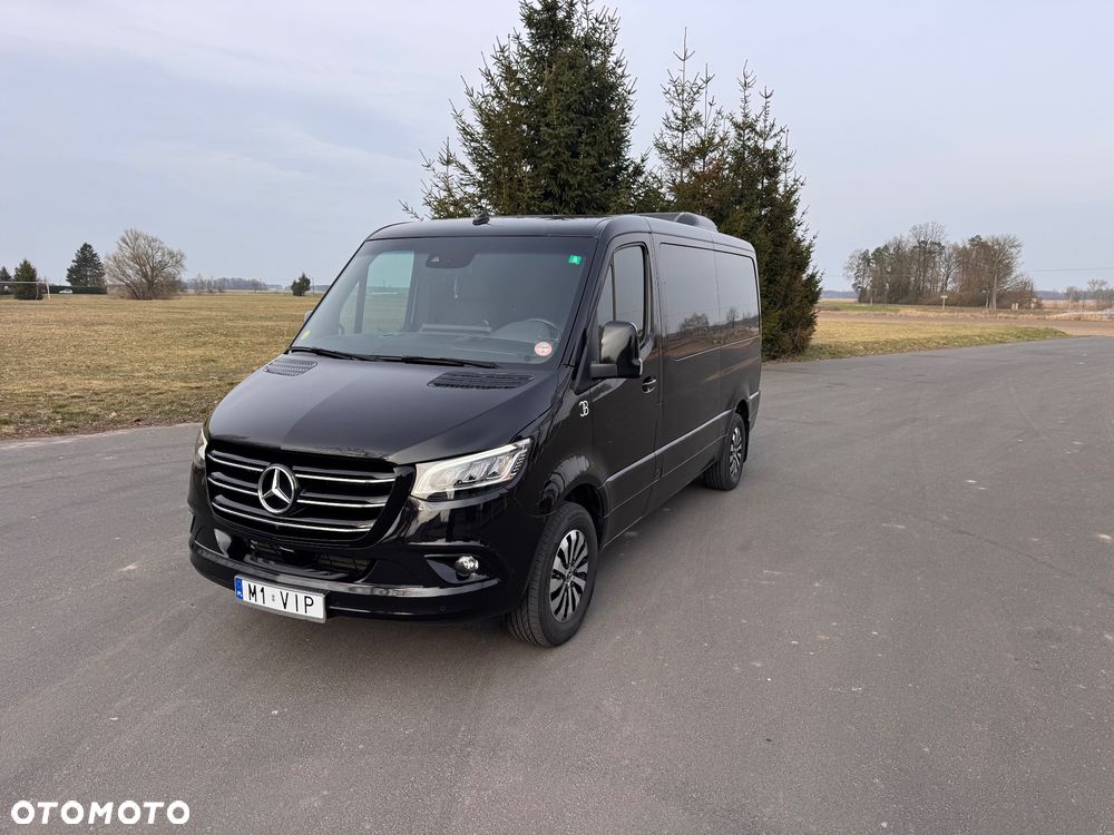 Mercedes-Benz Sprinter - 2
