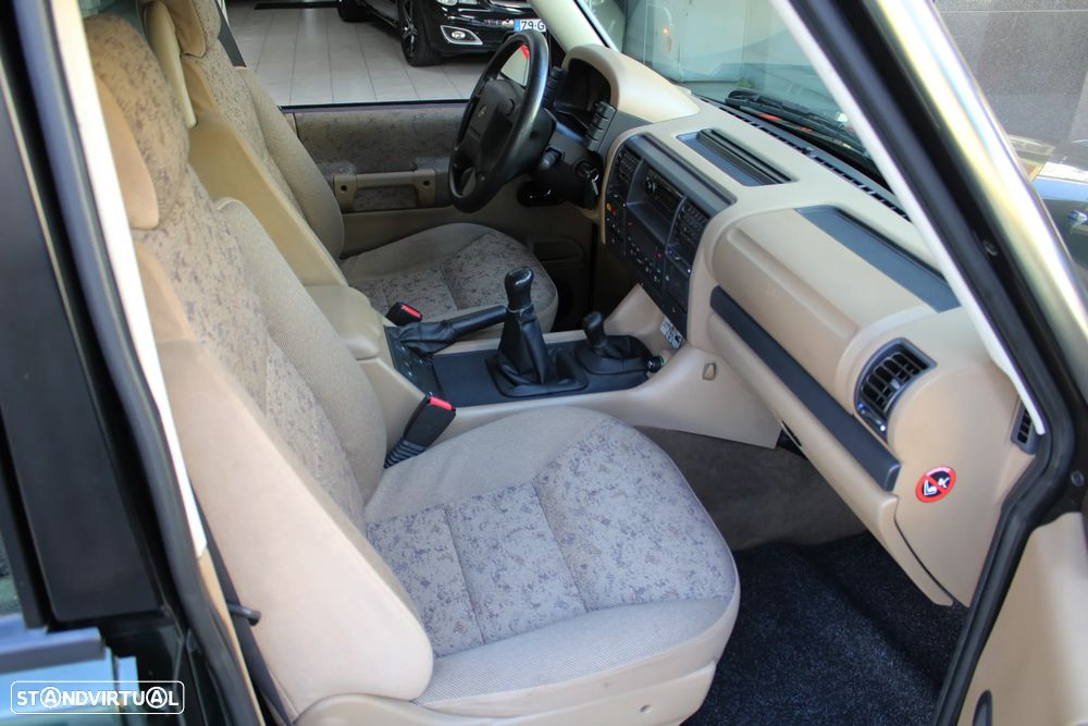 Land Rover Discovery 2.5 TD5 - 33