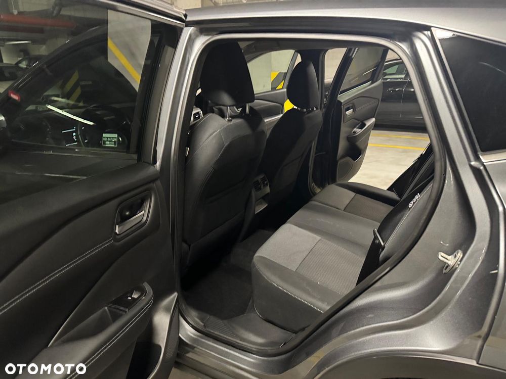 Nissan Qashqai 1.3 DIG-T MHEV N-Connecta Xtronic - 10