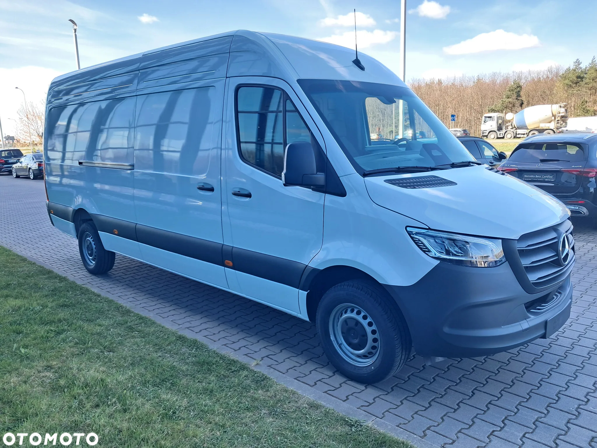 Mercedes-Benz Sprinter 317 CDI Furgon PRO długi 4325 mm L3H2 - 11