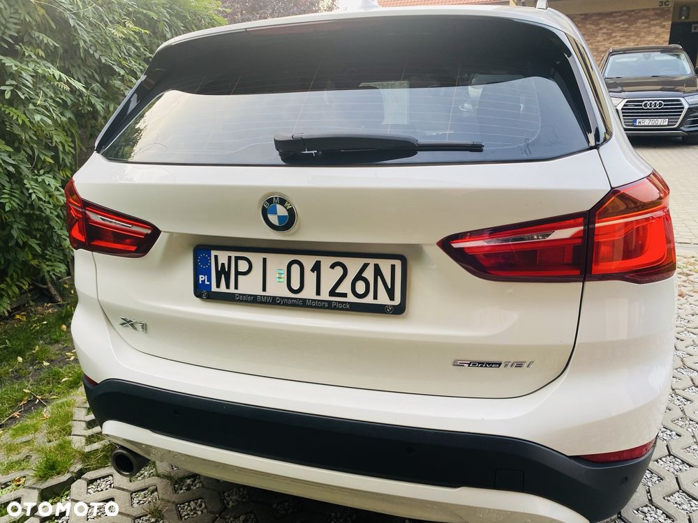 BMW Ix1 2019 photo 3