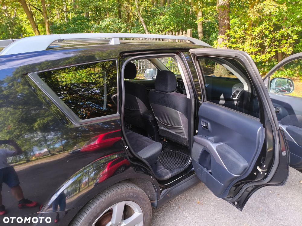 Mitsubishi Outlander 2.0 DID Instyle - 11