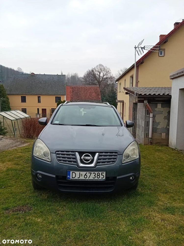 Nissan Qashqai - 2
