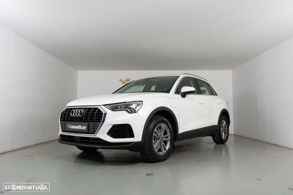 Audi Q3 45 TFSIe S tronic - 8