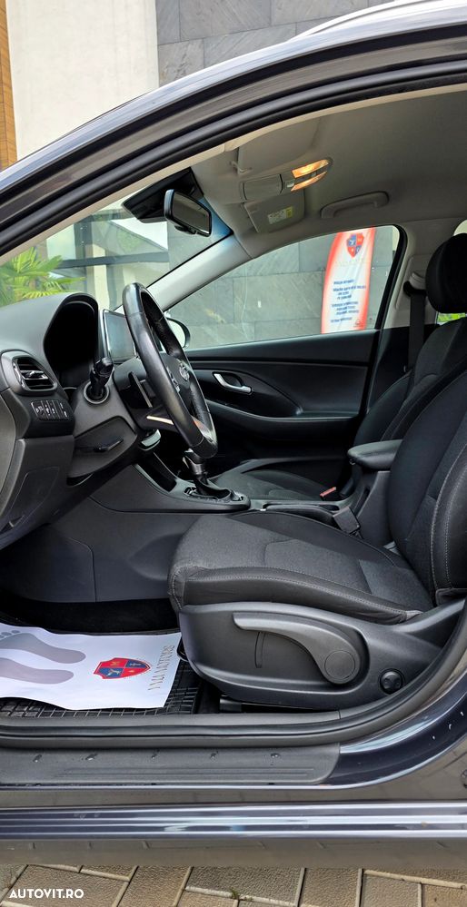 Hyundai i30 1.6 CRDI DCT Trend - 16