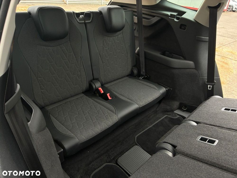 Volkswagen Tayron 1.5 eTSI mHEV Life DSG - 32