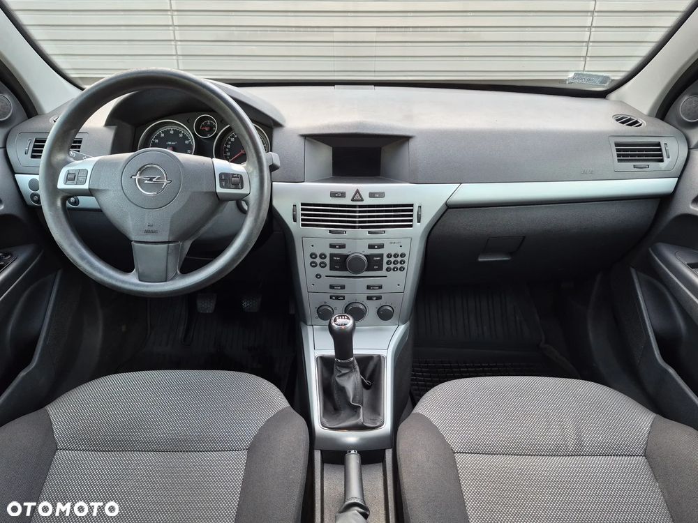 Opel Astra 1.6 Essentia EU5 - 5