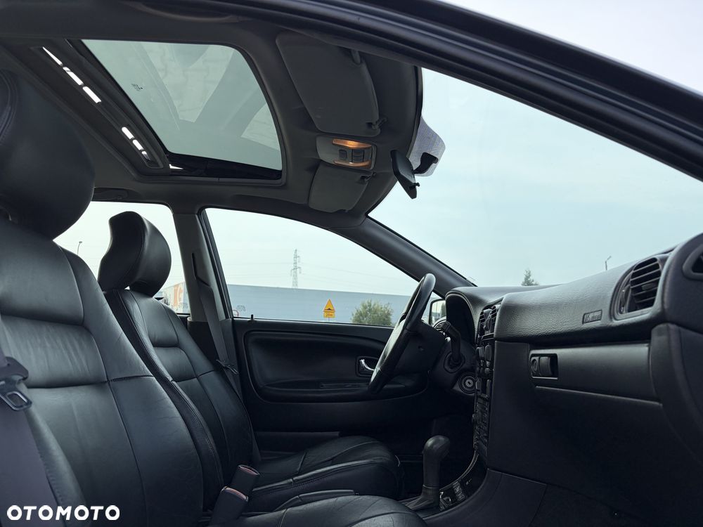 Volvo V40 - 8