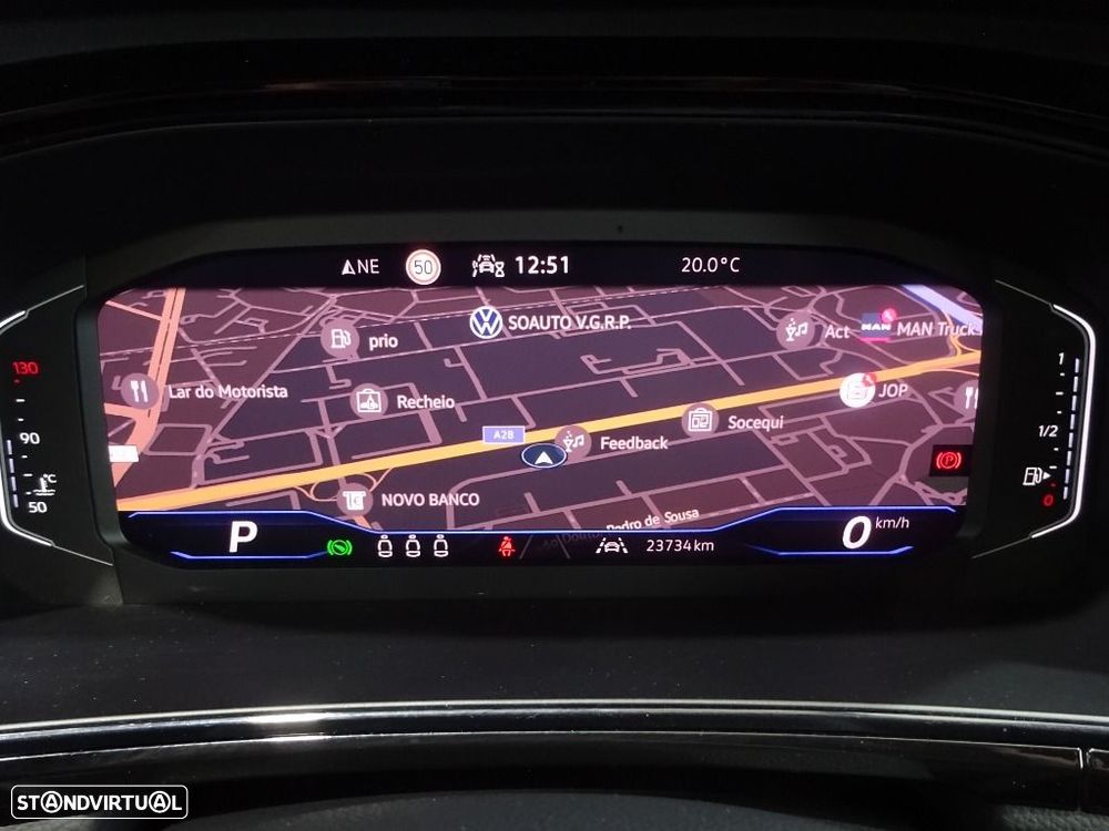 VW T-Roc 1.5 TSI R-Line DSG - 17