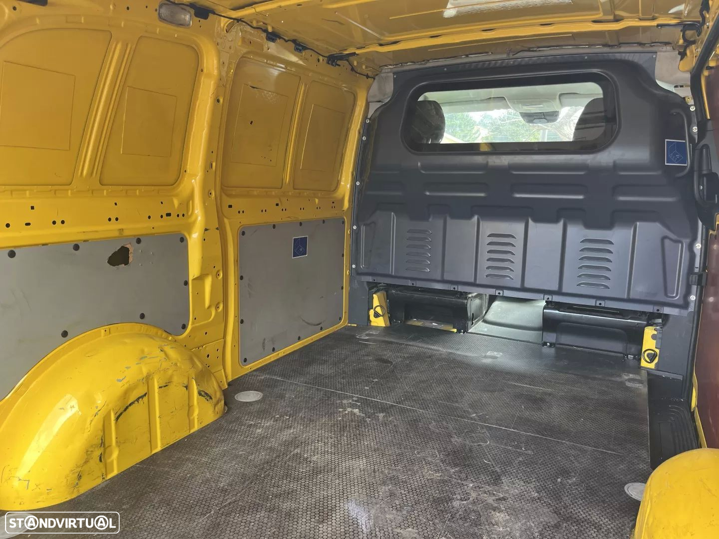 Mercedes-Benz vito 114 cdi Automática - 32