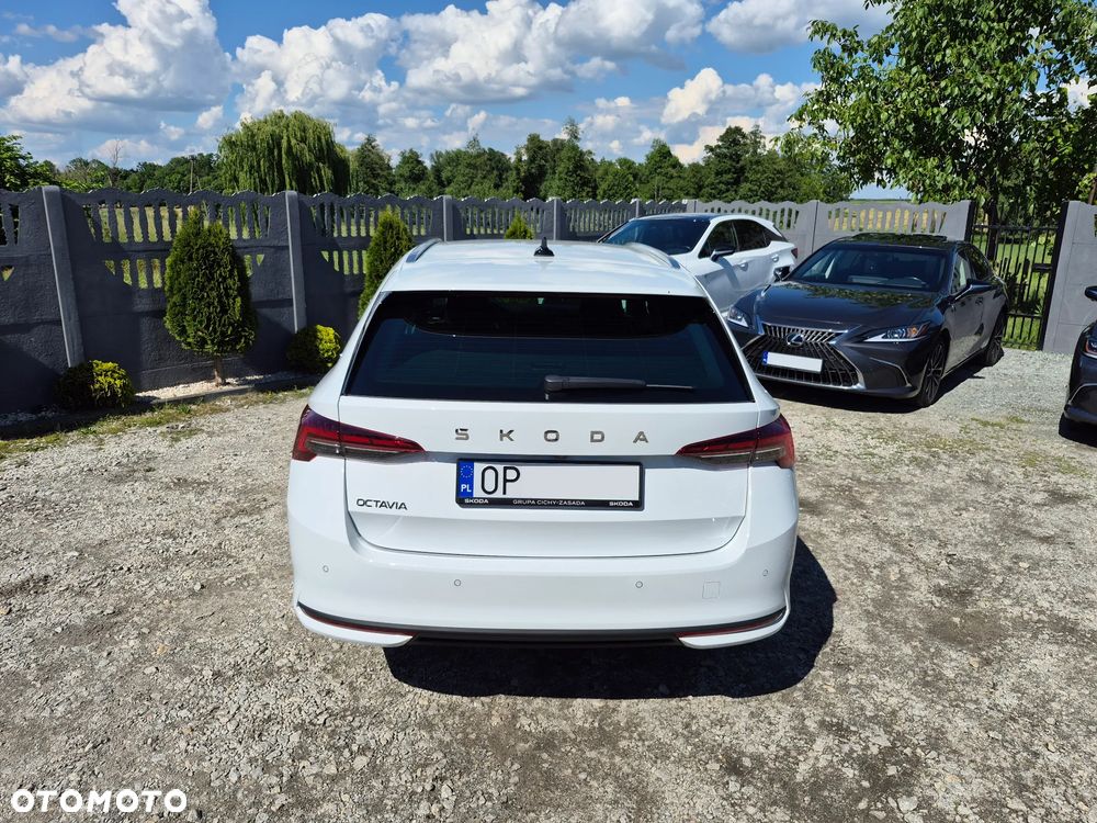 Skoda Octavia 2.0 TDI Edition 130 Selection DSG - 6