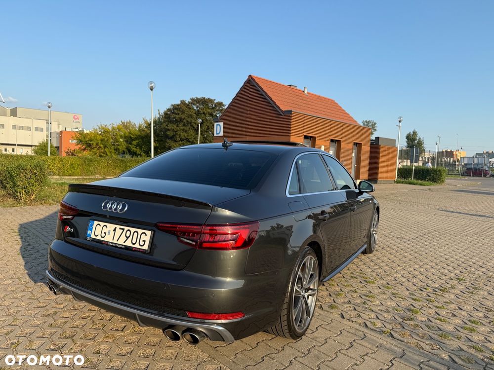 Audi S4 Limousine ver-3-0-tfsi-quattro-tiptronic - 4