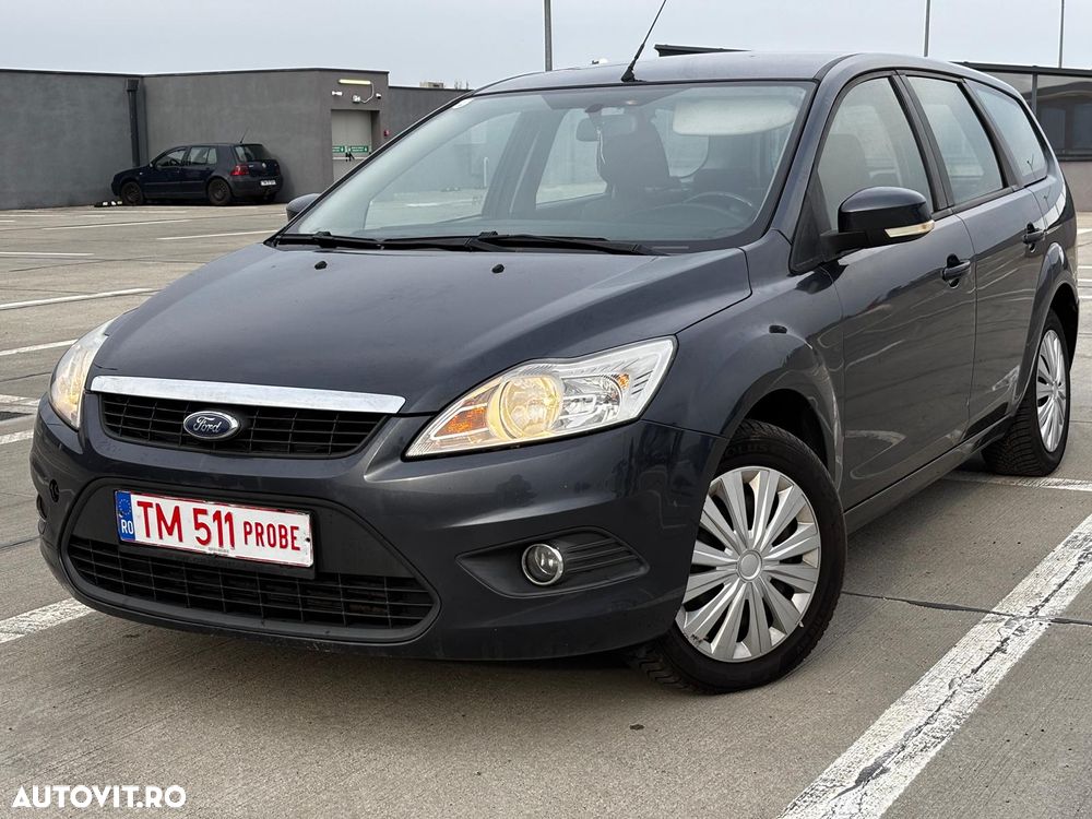 Ford Focus Turnier 1.6 TDCi ECOnetic 88g Start-Stopp-Sy Titanium - 1