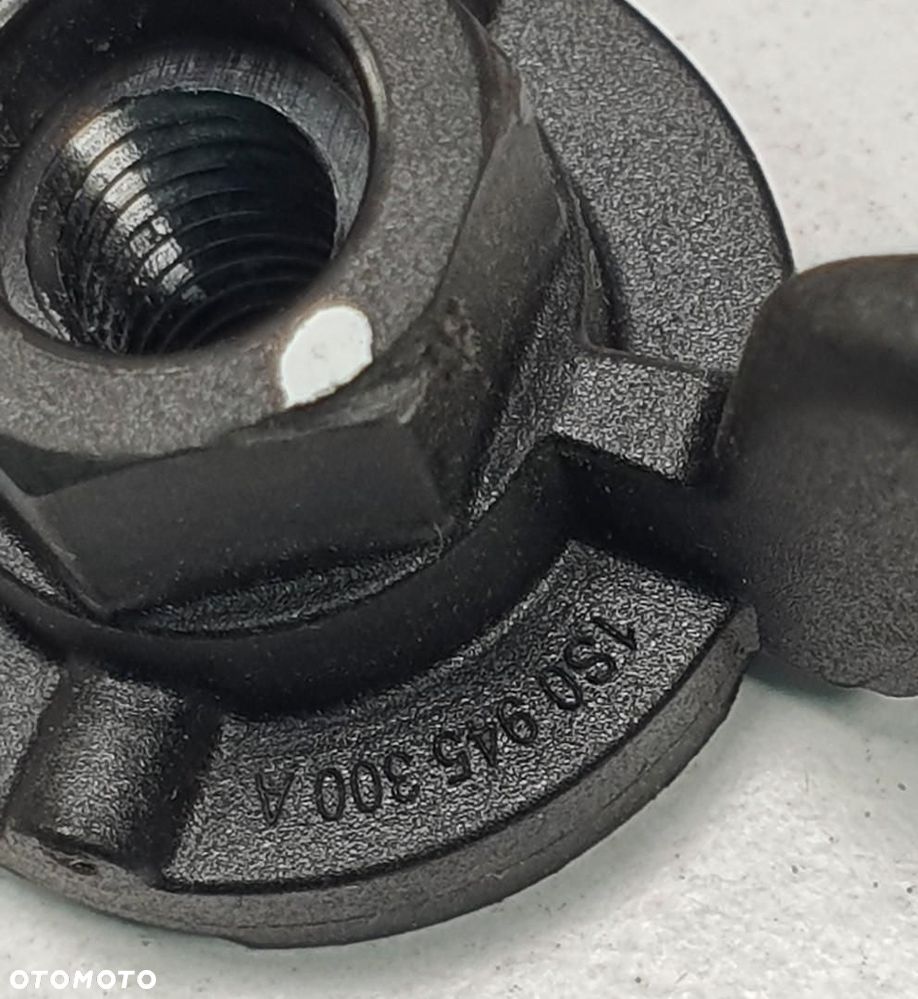 NAKRĘTKA LAMPY SKODA CITIGO 1S0945300A - 4
