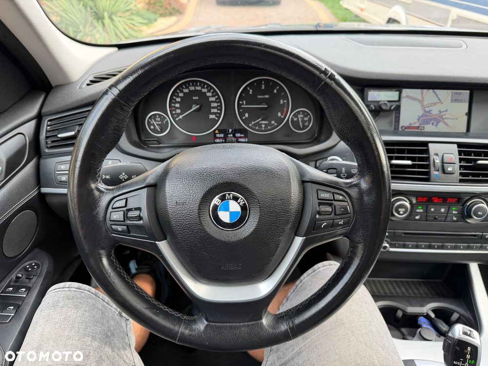 BMW X3 xDrive20d - 34