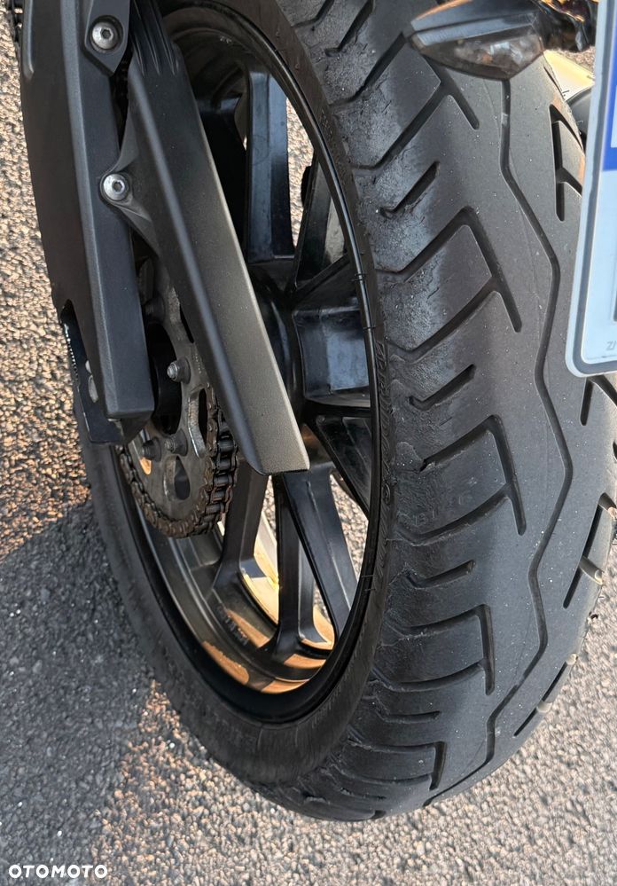 Yamaha MT - 6