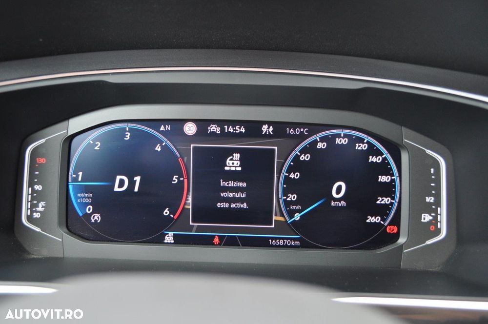 Volkswagen Tiguan 2.0 TDI SCR 4MOTION DSG R-Line - 19