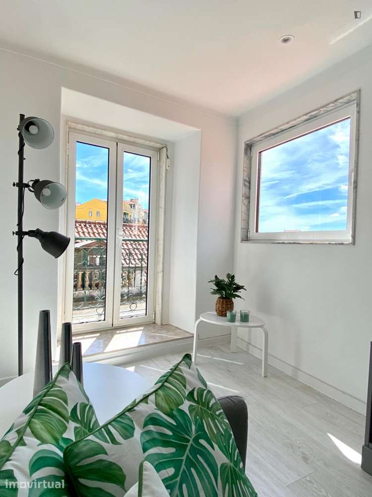 Apartamento com 3 quartos - localizado em Mouraria Lisbon - Grande imagem: 3/6