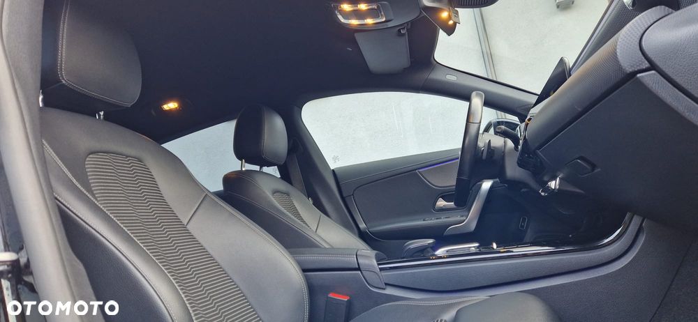 Mercedes-Benz CLA - 11