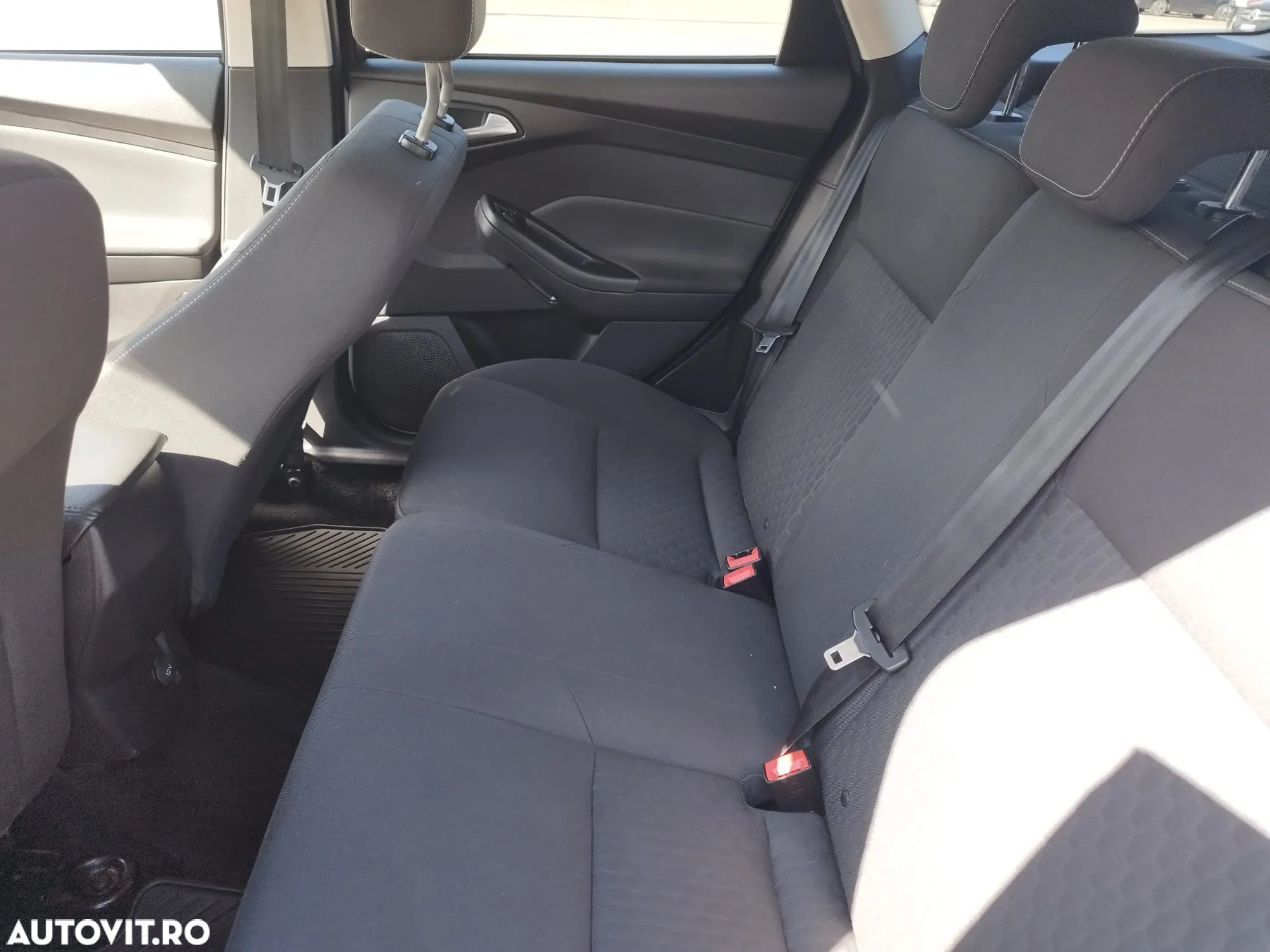 Ford Focus 1.0 EcoBoost Start Stop Trend - 8