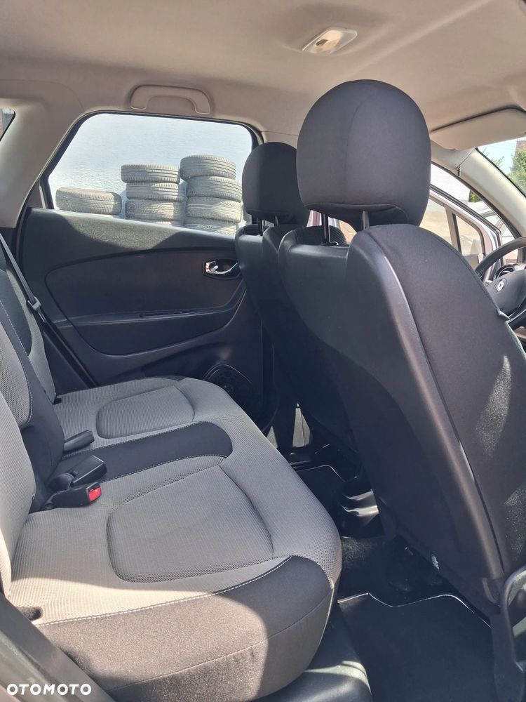 Renault Captur - 12